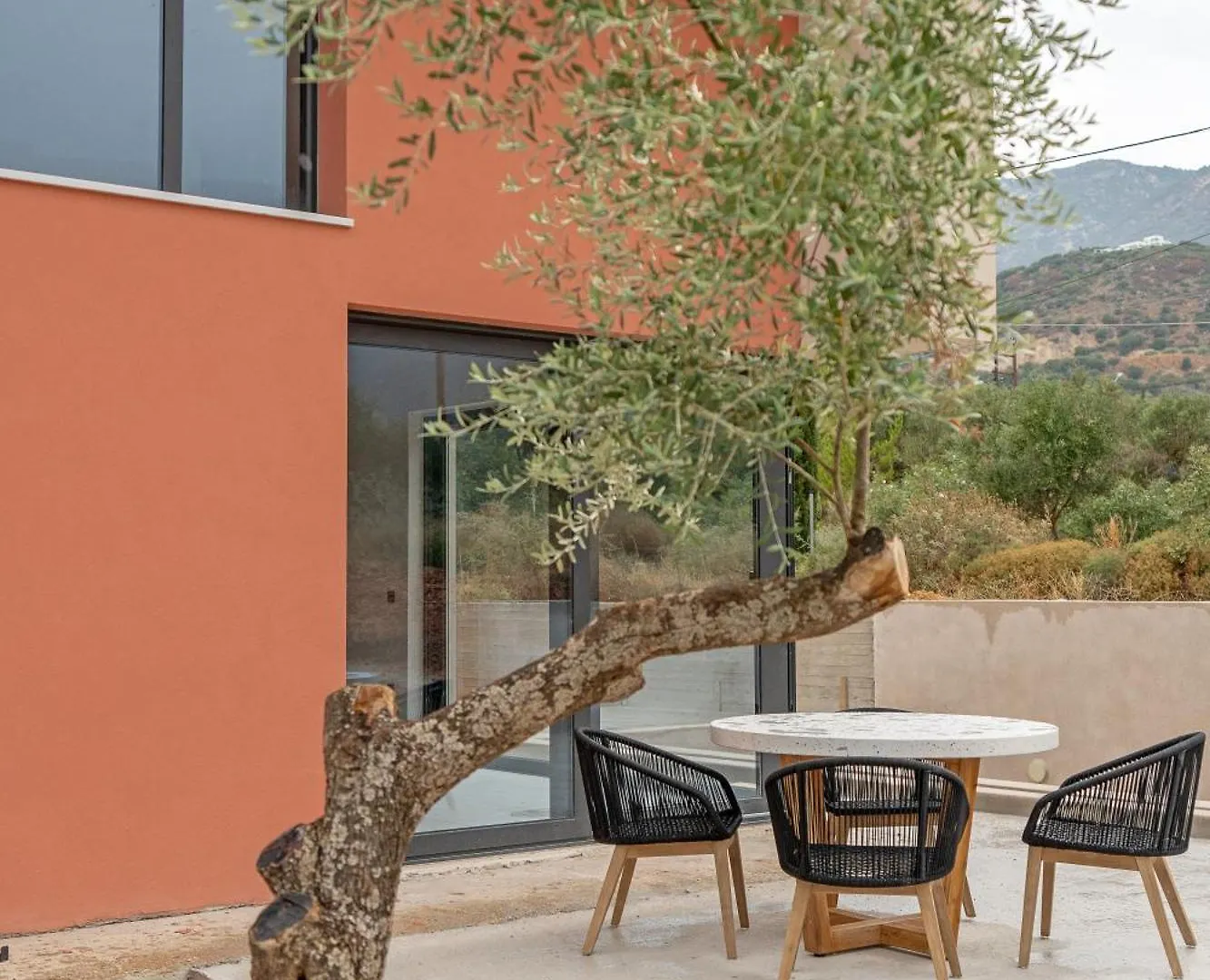 Black Mountain Villas Vlachata