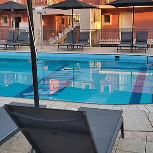 Aparthotel Eleni, Vlachata
